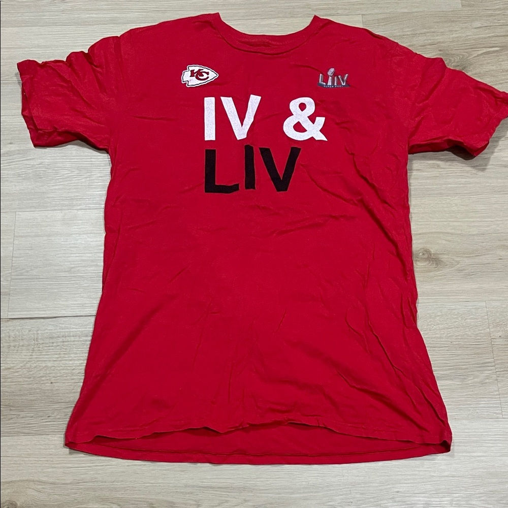Fanatics Red Short Sleeve Tee